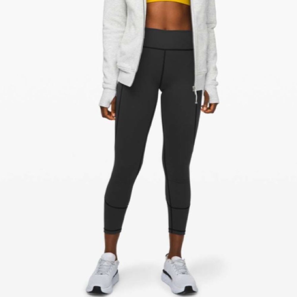 Lululemon Athletica In Movement Tight 25" Everlux Size 8 Leggings